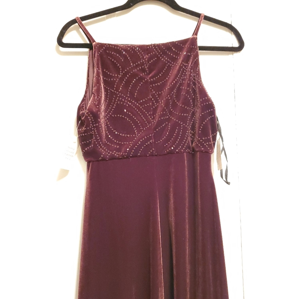 Never worn Fulllength velvet spaghetti strap dress